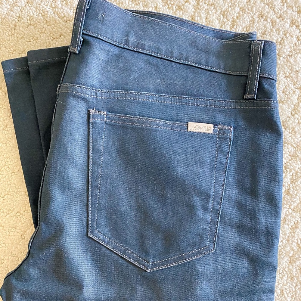 How’s jeans slim fit jeans Sz 36